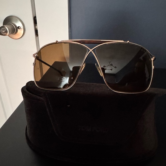 Tom Ford Gold Frame Sunglasses with Brown Lenses - Picture 2 of 10